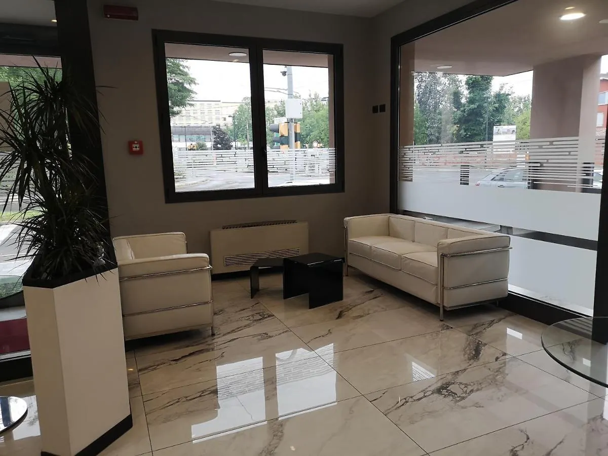 Hotel Daunia Modena