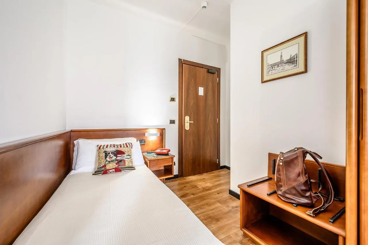 Hotel Daunia Modena