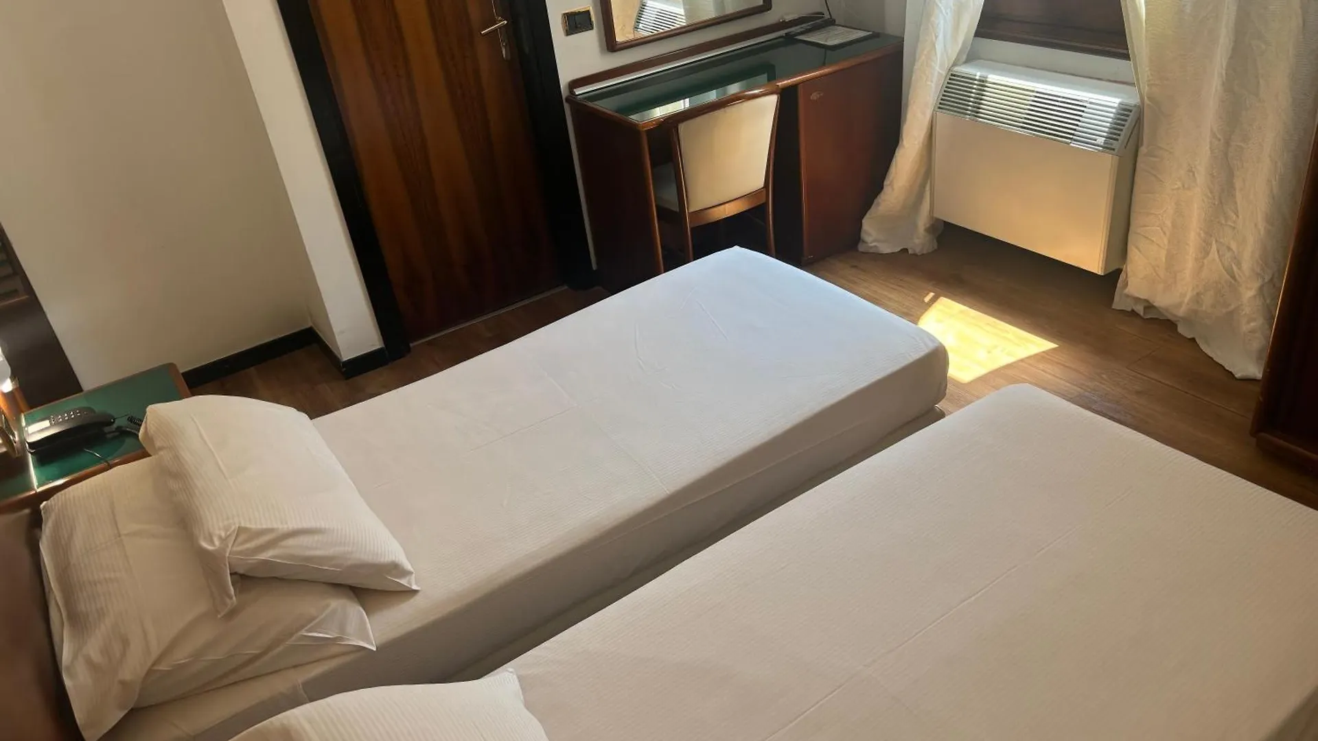 Hotel Daunia Modena